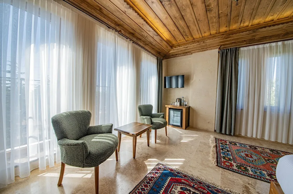 Superior Oda, 1 Yatak Odası, Sigara İçilmez, Bahçe Manzaralı