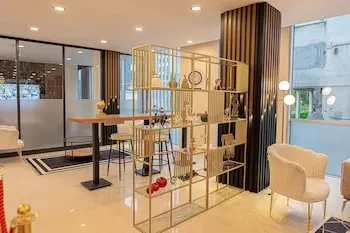 City Night Suites & Hotels