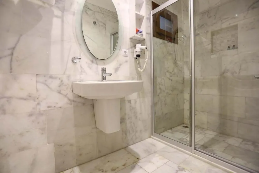 Standard Tek Büyük Yataklı Oda, Deniz Manzaralı