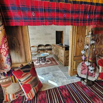 Noah's Ark Cave Hotel