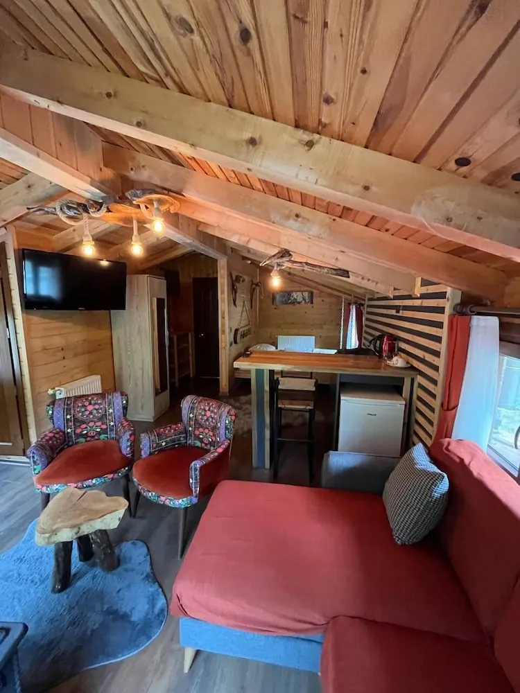 Honeymoon Çatı Katı Süiti (Penthouse), Şömine, Dağ Manzaralı