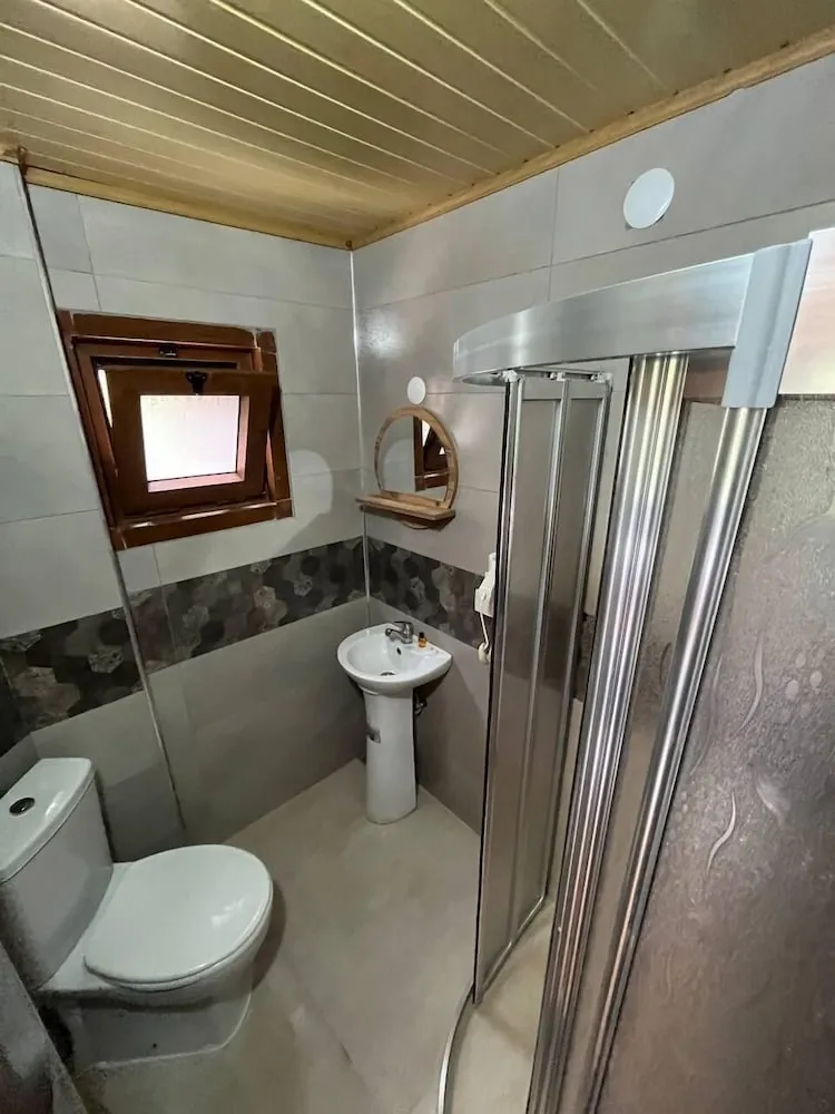 Standard Oda, Dağ Manzaralı
