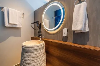 Gözegir Hotel - Yetişkin Oteli