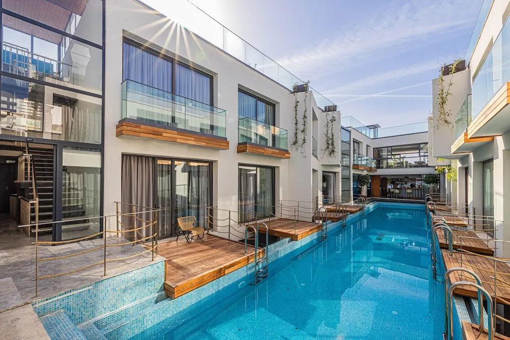 Gözegir Hotel - Yetişkin Oteli