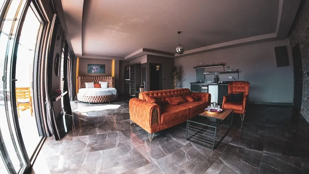 Honeymoon Villa