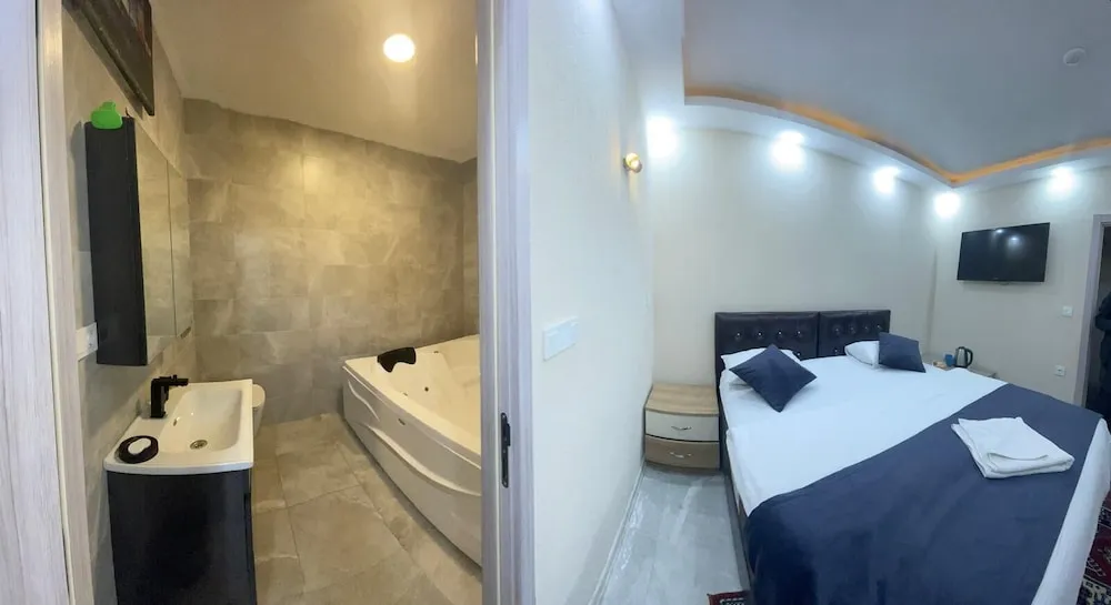 Standard Üç Kişilik Oda