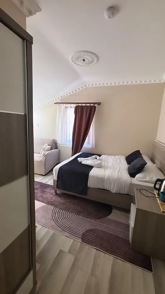 Standard Oda, Dağ Manzaralı
