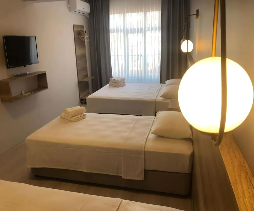 Family Dört Kişilik Oda