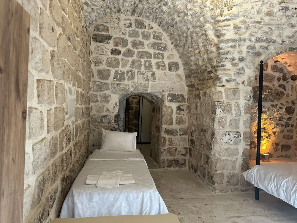 Standard Üç Kişilik Oda