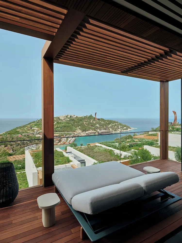 Royal Suite Sea View