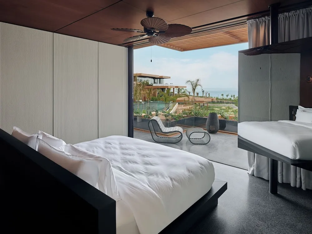 Maxx Laguna Duplex 3 Bedrooms