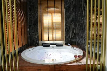 Şerefe Hotel Alaçatı