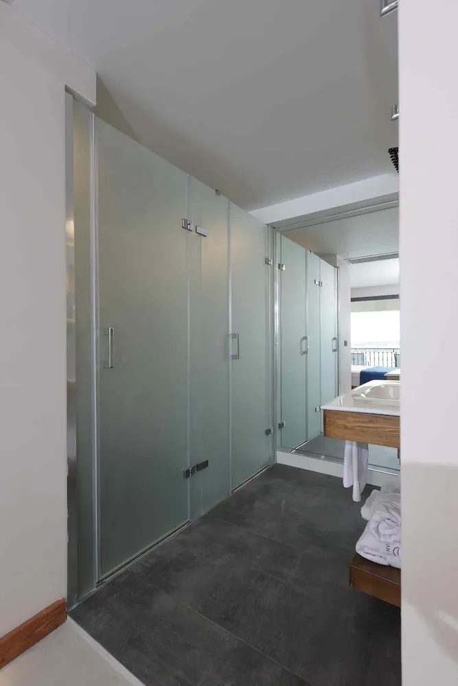 Family Suite Room With Seaview