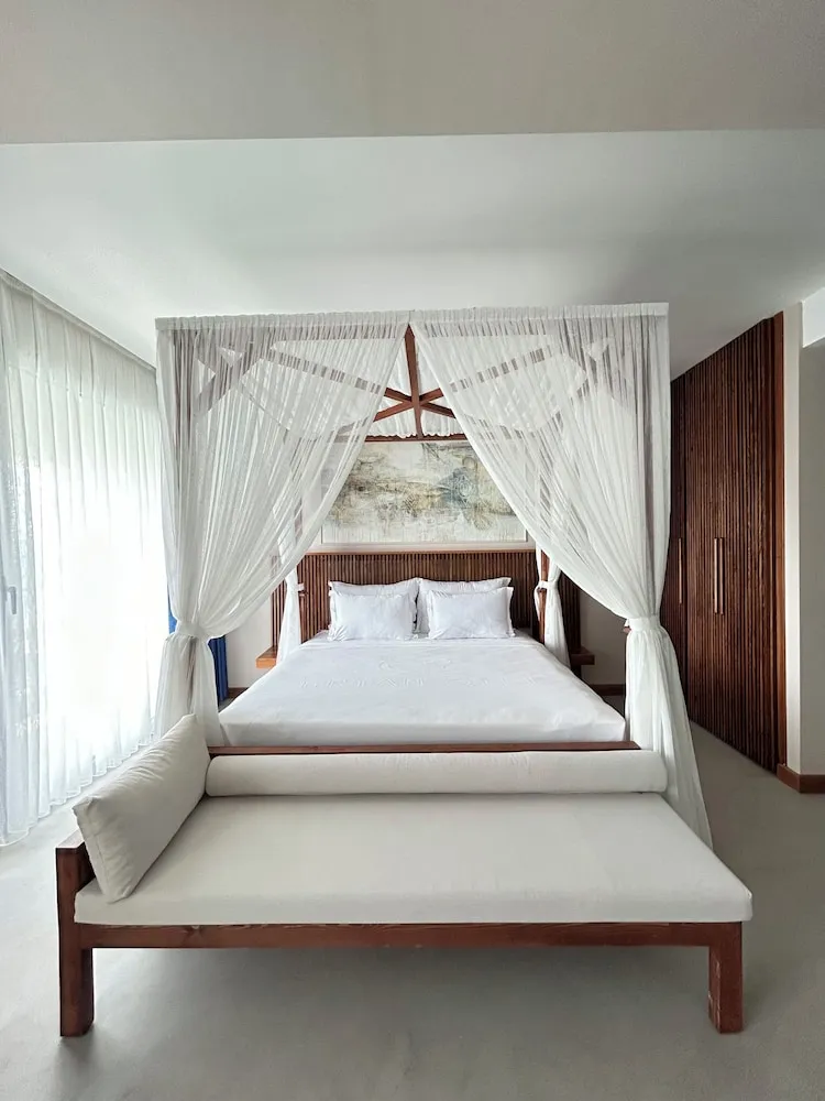Suite Room With Jakuzzi Seaview