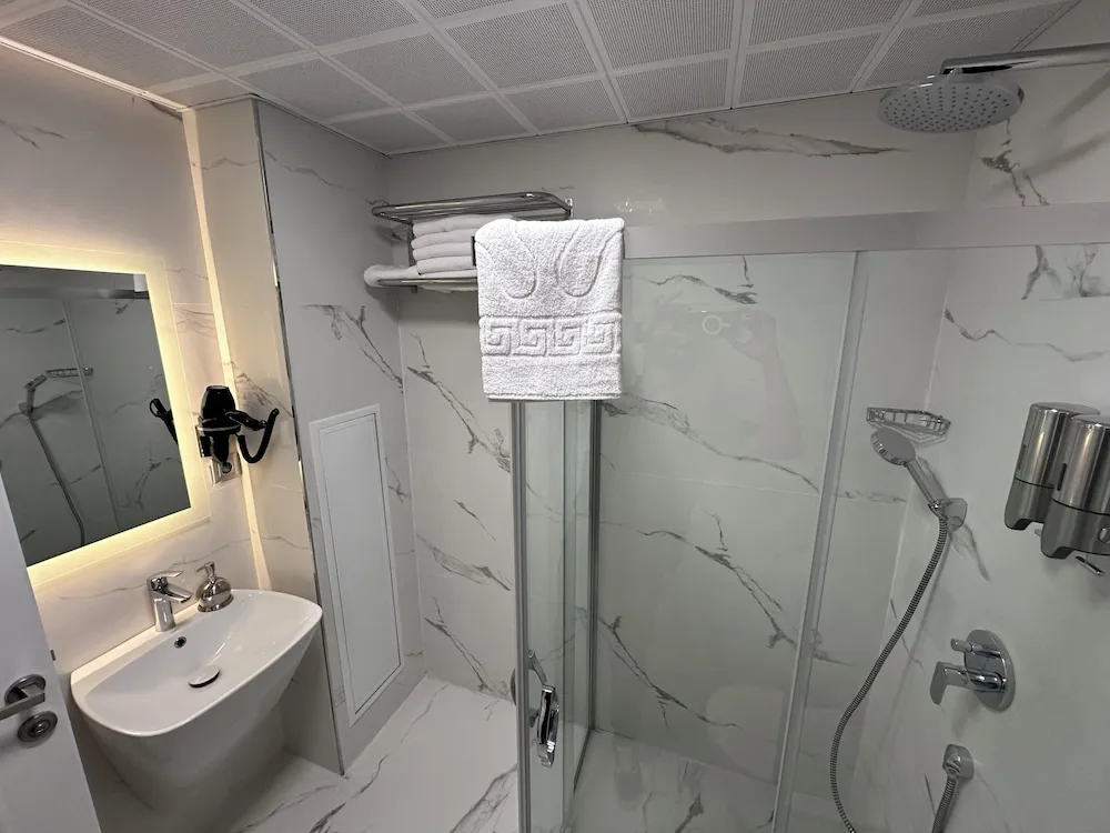 Premium Oda, Birden Çok Yatak, Sigara İçilmez