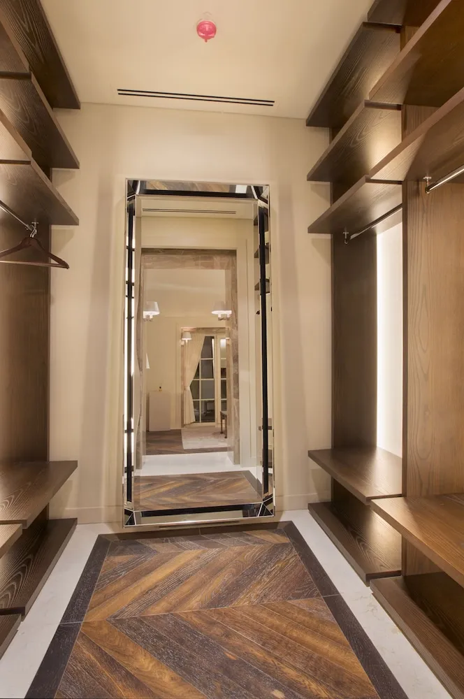 Loft Suite