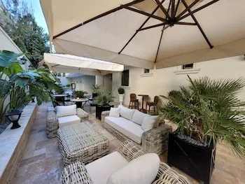 DBD Hotels Bayraklı