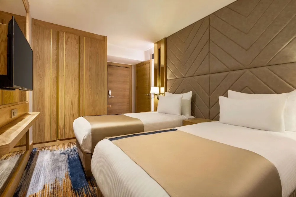 Superior Double and Twin Connecting Room