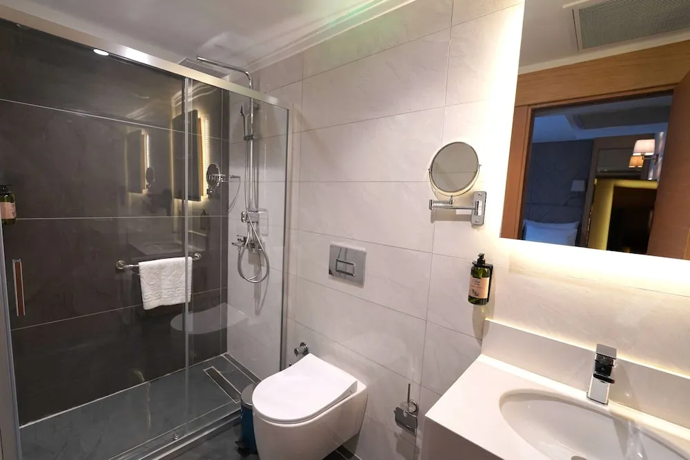 Superior Oda, 1 En Büyük (King) Boy Yatak