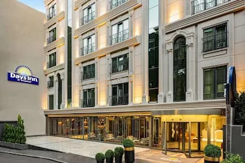 Days Inn By Wyndham Istanbul Bomonti