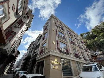 Lale Sultan Hotel