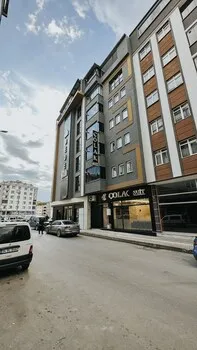 ÇOLAK SUIT