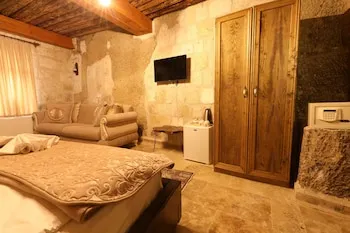 Belenus Cave Hotel
