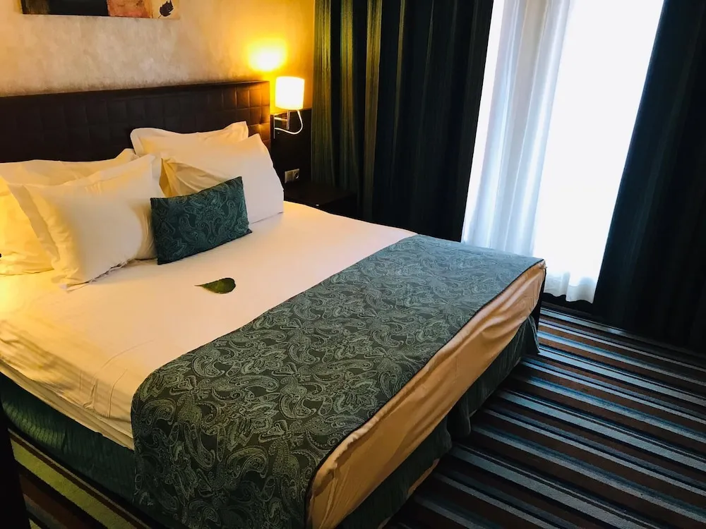 STANDARD DBL ROOM