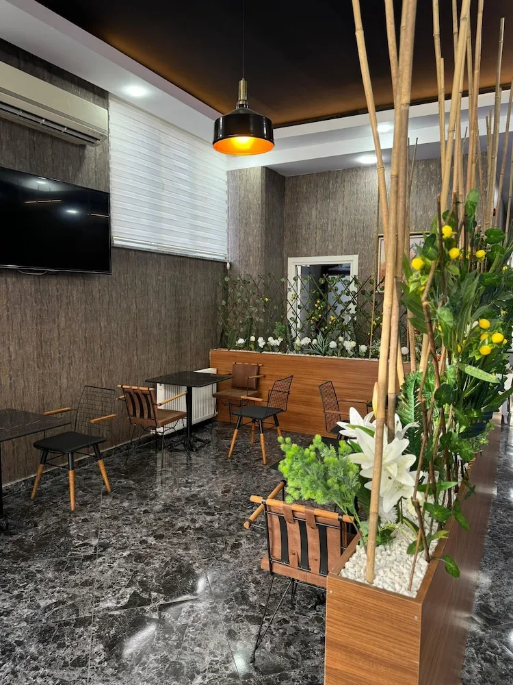 Deluxe Büyük Yataklı Tek Kişilik Oda