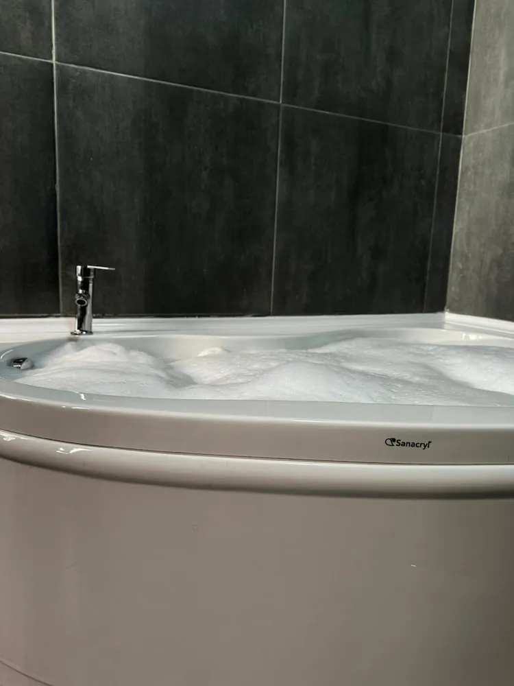 Deluxe Büyük Yataklı Tek Kişilik Oda