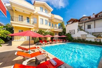 Grand Prestige Hotel