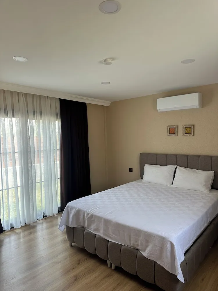 Deluxe Oda, Bahçe Manzaralı