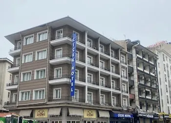 Ares Hotel