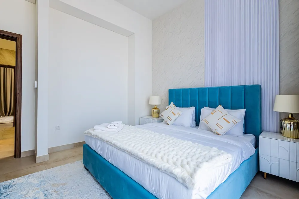 Romantic Sıra Ev