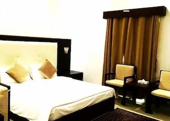 Yas Express Hotel