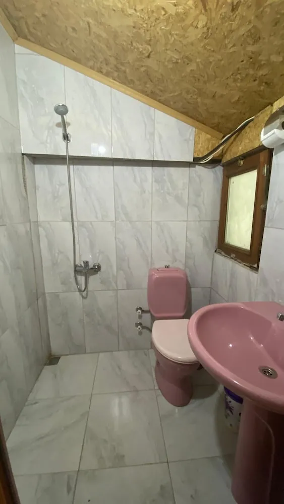Family Dört Kişilik Oda, 2 Çift Kişilik Yatak, Sigara İçilebilir