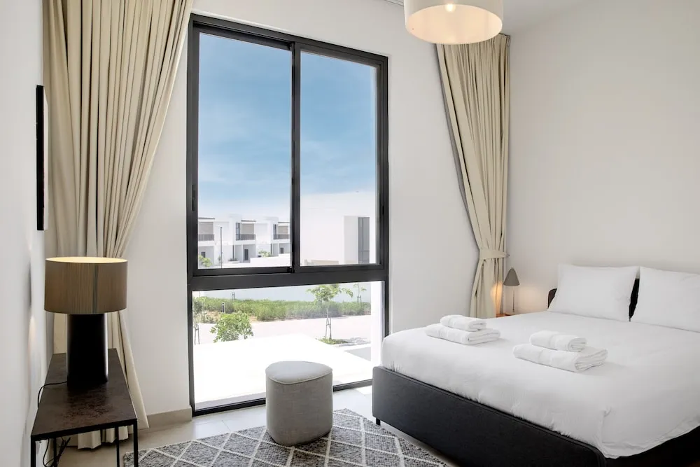 Ev (Olala Oasis 205)