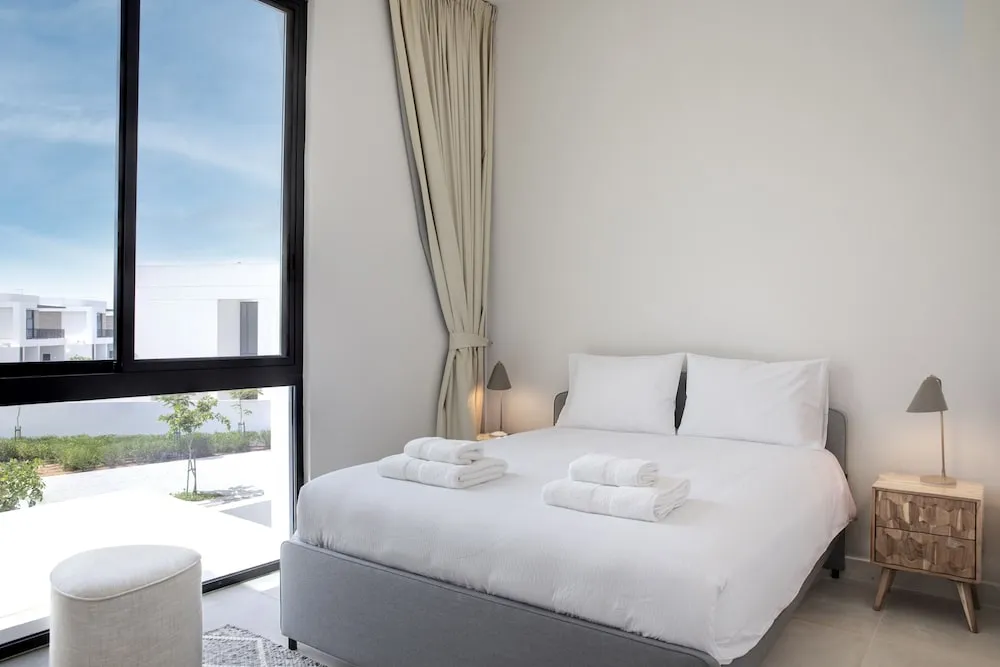 Ev (Olala Oasis 205)