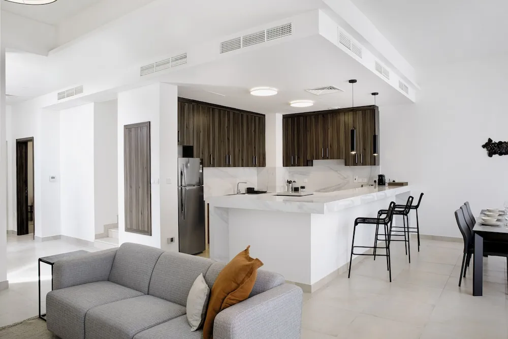 Ev (Olala Oasis 205)