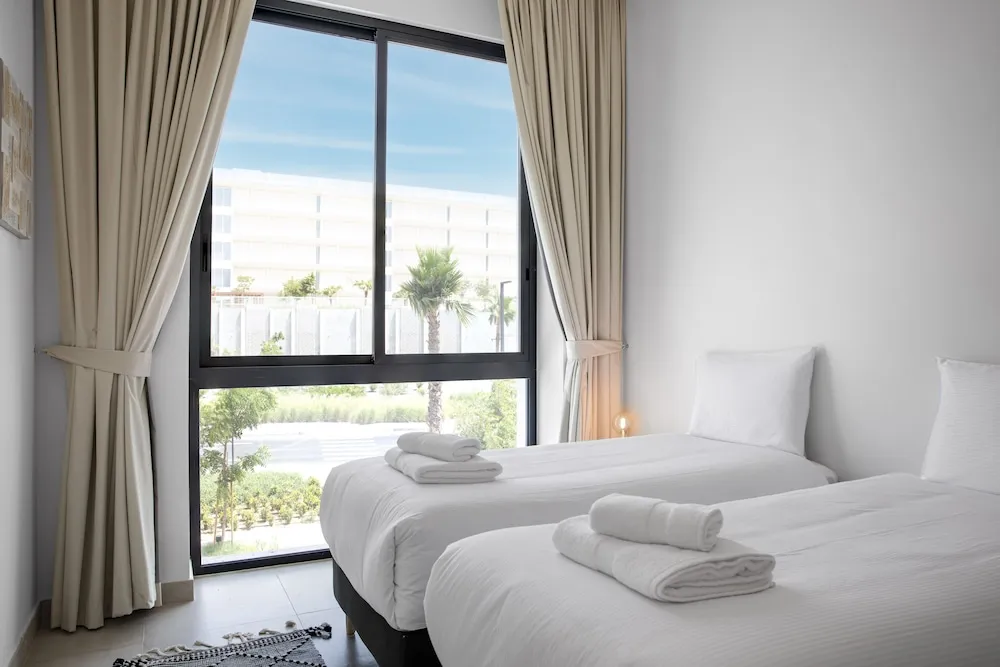 Ev (Olala Oasis 205)