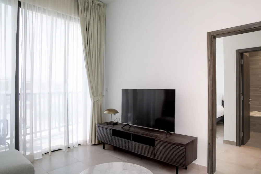 Ev (Olala Oasis 205)