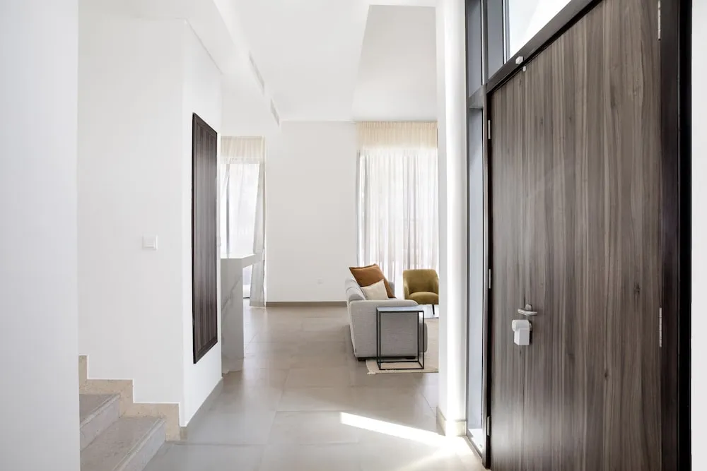 Ev (Olala Oasis 205)