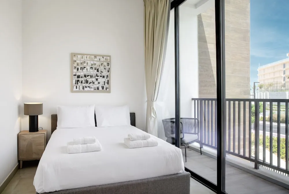 Ev (Olala Oasis 205)