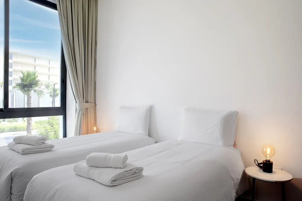 Ev (Olala Oasis 205)