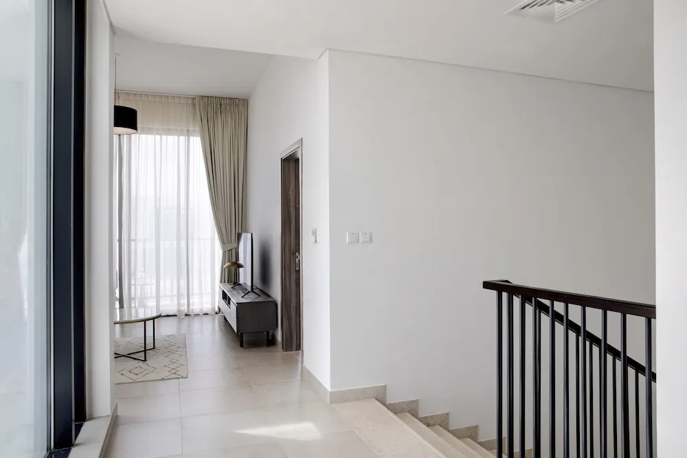 Ev (Olala Oasis 205)