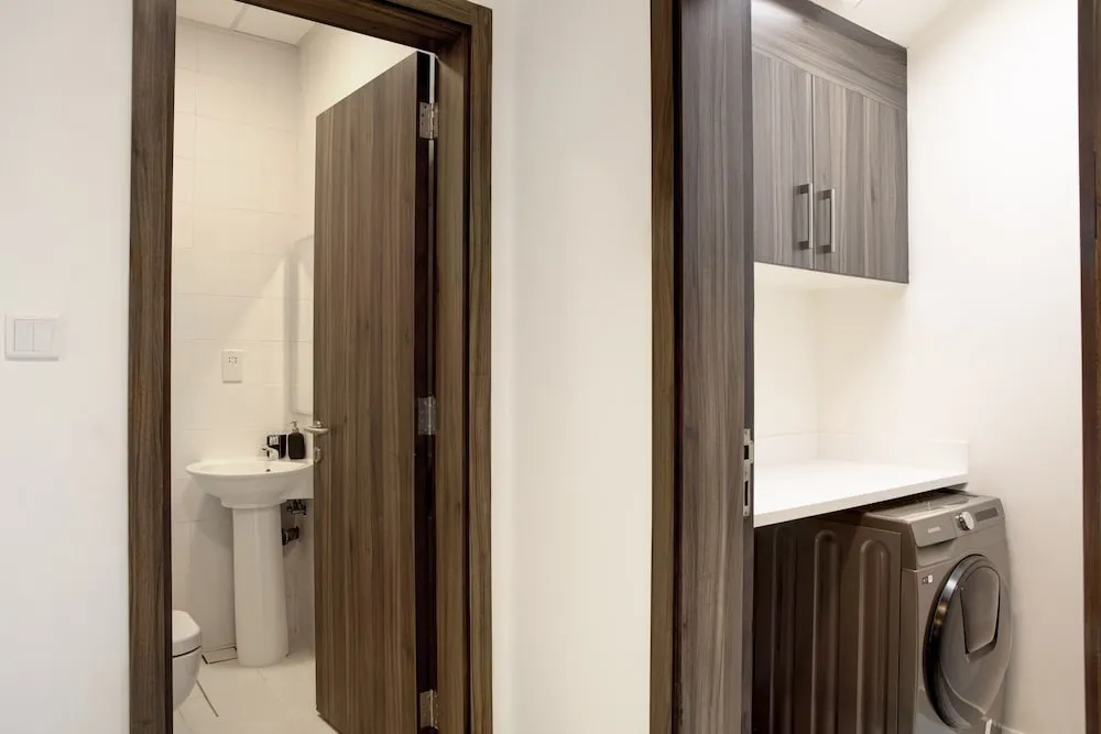Ev (Olala Oasis 205)