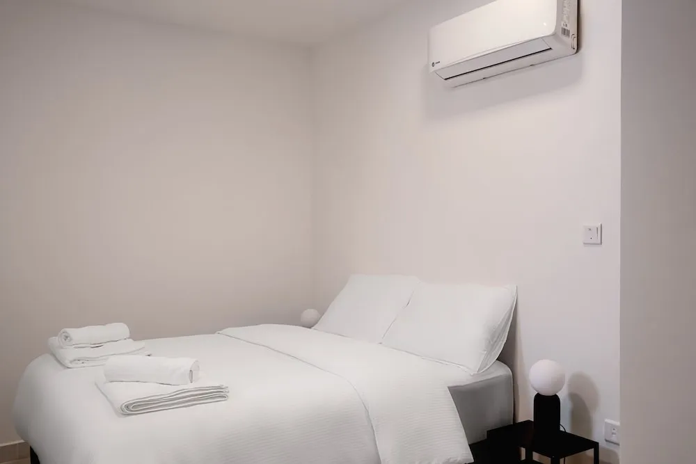 Ev (Olala Oasis 202)