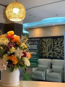 Royal View Hotel