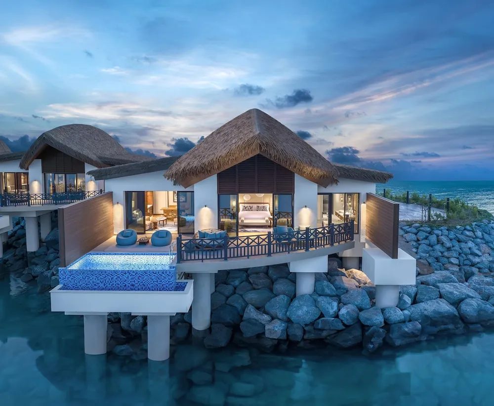 Premium Villa, Deniz Manzaralı (Peninsula, Pool)