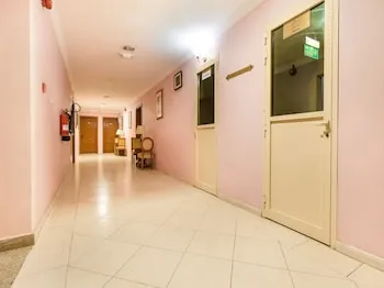 Oasis Hotel Apartment
